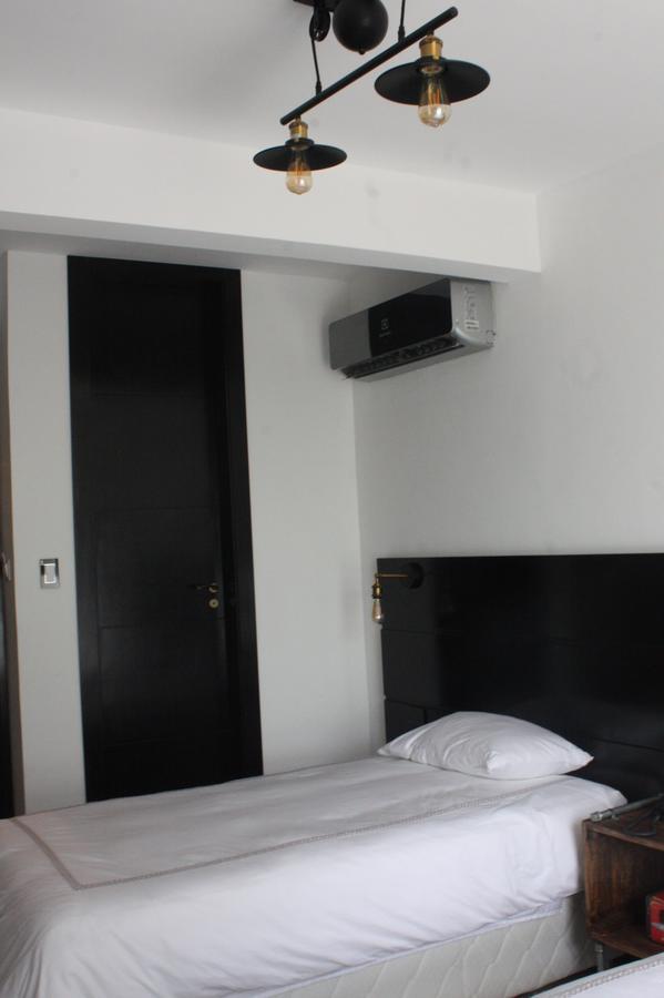 Hotel 1945 Aeropuerto Asuncion Luaran gambar