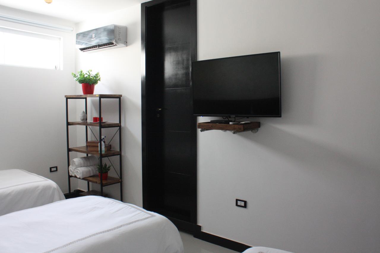 Hotel 1945 Aeropuerto Asuncion Luaran gambar